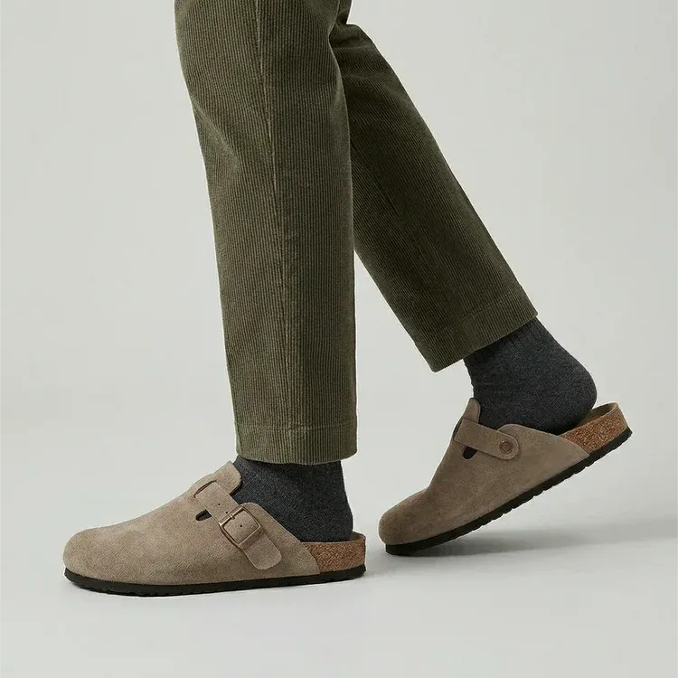 Unisex Suede-Look Clogs - Adjustable All-Day Comfort
