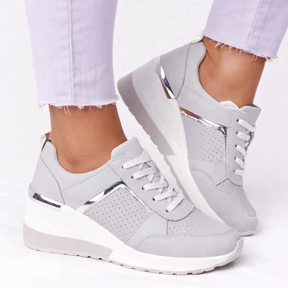 Women's Lace-Up Walking Trainers - Cushioned Everyday Comfort