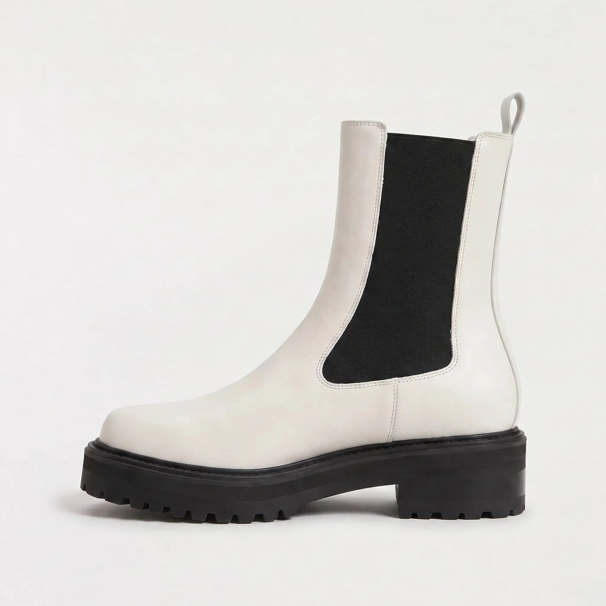 Lug Sole Platform Chelsea Boots – White