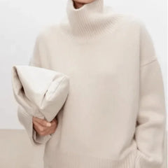 Oversized Turtleneck Jumper – White