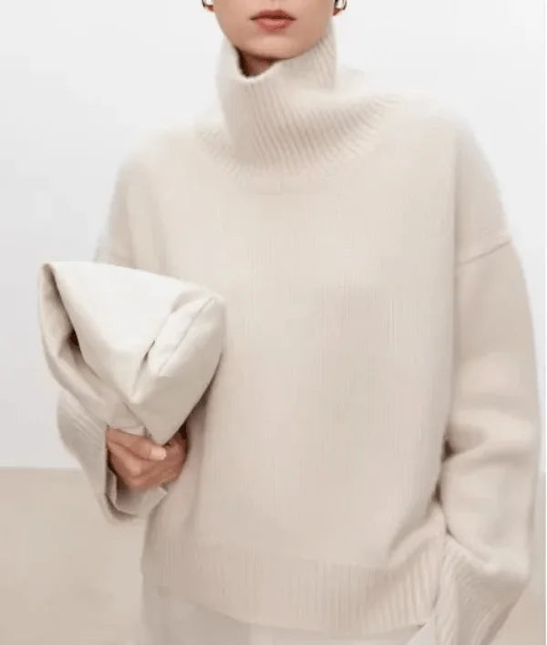Oversized Turtleneck Jumper – White