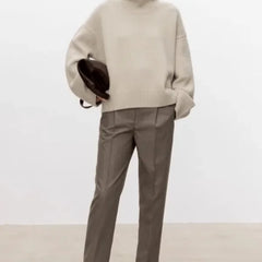 Oversized Turtleneck Jumper – Beige