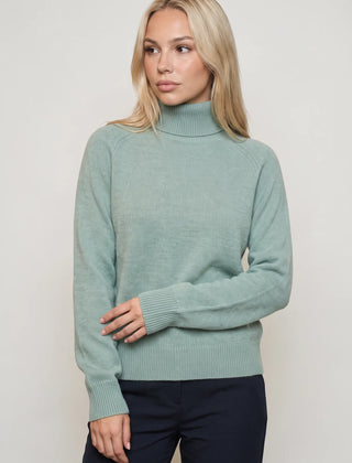 Relaxed Roll Neck Jumper – Mint green