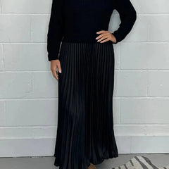 Knit Sweater Midi Dress – Black