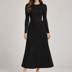 Pleated Knit Maxi Dress – Black
