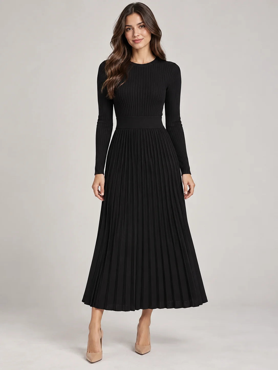 Pleated Knit Maxi Dress – Black
