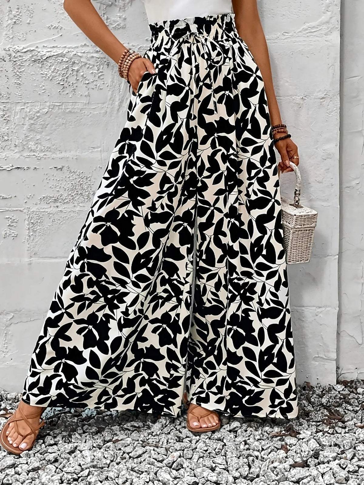 Printed Wide-Leg Trousers