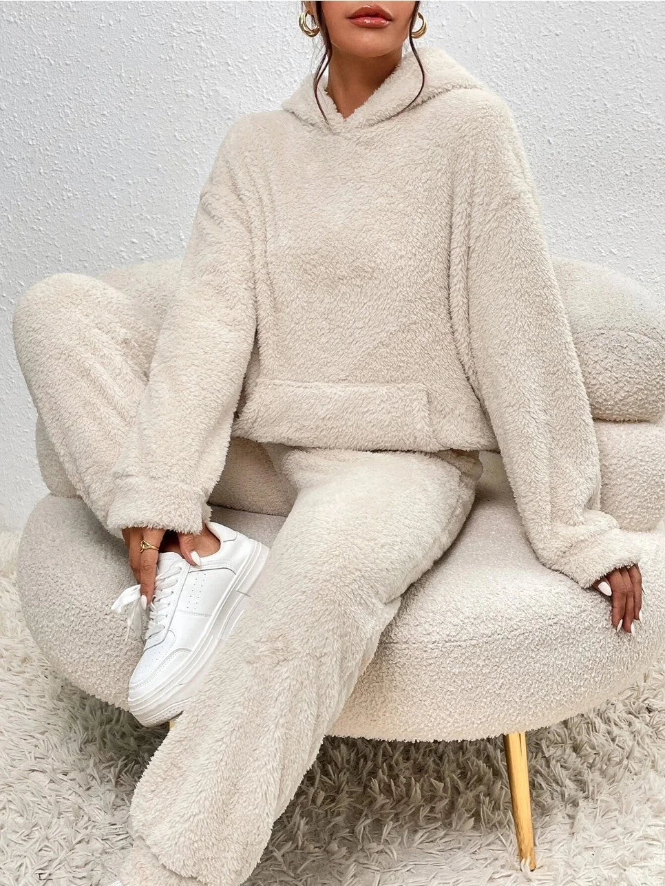 Fleece Hoodie and Jogger Set – Beige