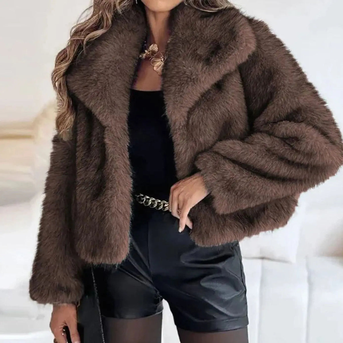 Cropped faux fur jacket in Brown